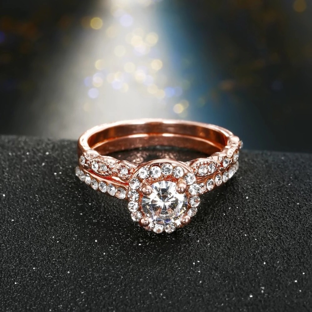 5⭐️ FAV BESTSELLER Pink Stone Diamond CZ Ring Set